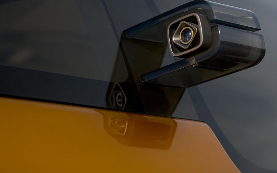  Mitsubishi Concept CT 2006 года  (фото 12 из 96)